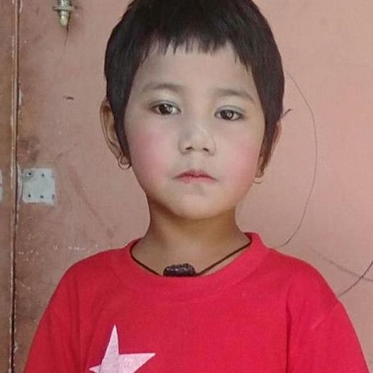 Myanmarda darbeciler 7 yaşındaki çocuğu babasının kucağında katletti
