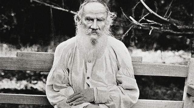 Tolstoy kimdir?