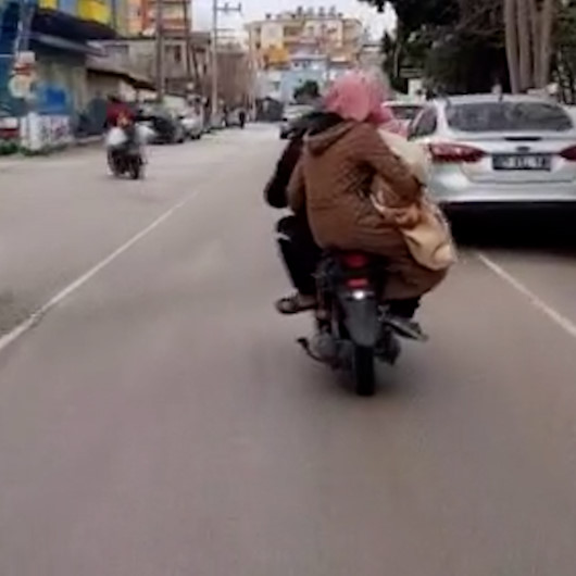 Elektrikli motosiklette tehlikeli yolculuk