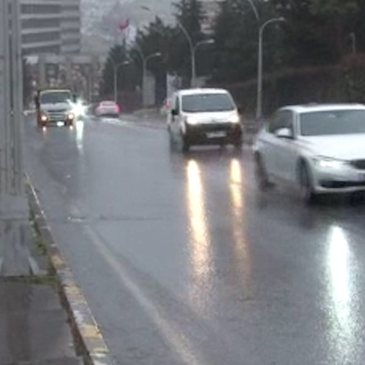 Esenyurt’ta dolu yağışı