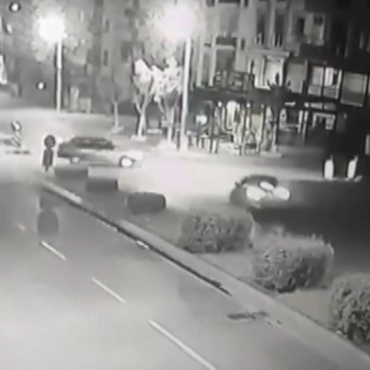 Mersinde baba ve oğlunun hayatını kaybettiği kaza kamerada