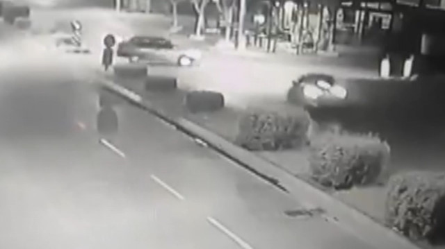 Mersin'de baba ve oğlunun hayatını kaybettiği kaza kamerada