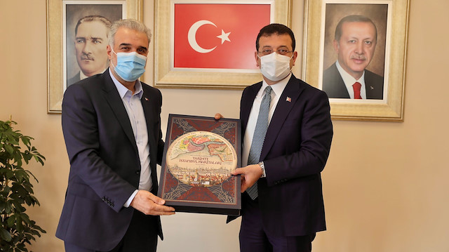 İBB Başkanı Ekrem İmamoğlu, AK Parti İstanbul İl Başkanı Osman Nuri Kabaktepe'yi ziyaret etti.