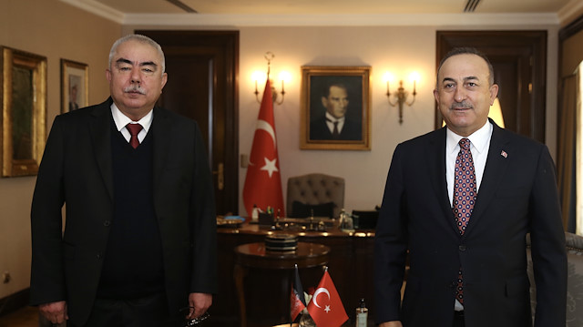 Turkish foreign minister meets Afghanistan's ex-VP
