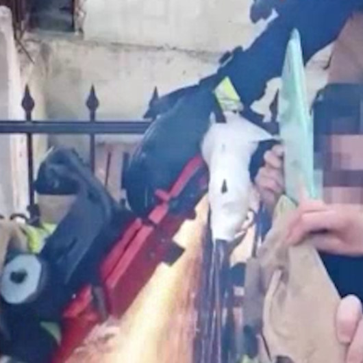 Üsküdarda koluna demir parmaklık saplanan çocuğu itfaiye kurtardı