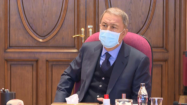Bakan Akar'dan bildiri tepkisi: Bu sadece düşmanlarımızı sevindirir
