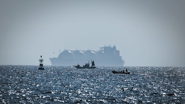 Türkiye boru hatlarından tedarik edilen gaza alternatif olarak LNG'ye ağırlık veriyor.