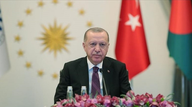 أردوغان يدعو "الثماني الإسلامية" لمواكبة المتطلبات الراهنة