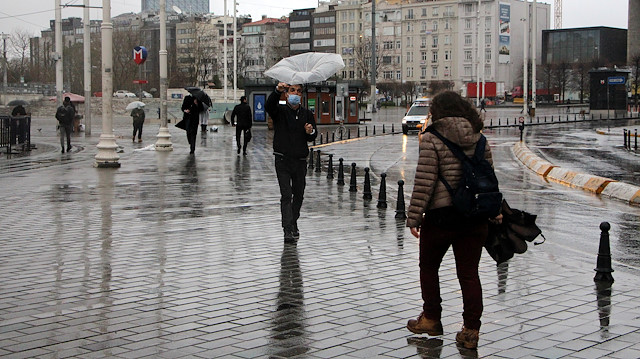 İstanbul'da sabah saatlerinde yağmur etkili oldu