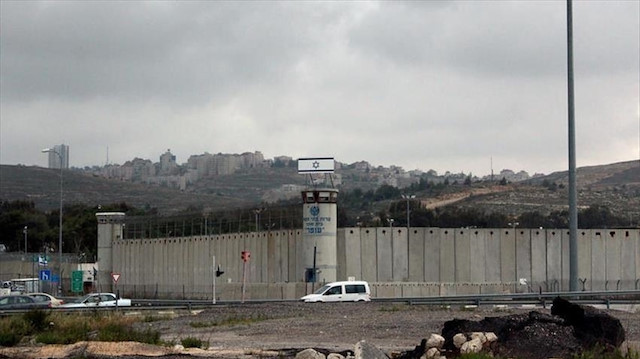 مسؤول فلسطيني: سجون إسرائيل مسرح لـ"تعذيب وقهر" الأسرى