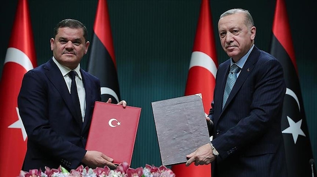 ​

تركيا وليبيا توقعان 5 اتفاقيات بمجالات متعددة