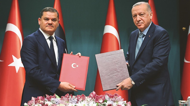 Heyetler arası görüşmelerin ardından Türkiye ile Libya arasında 5 anlaşma imzalandı.