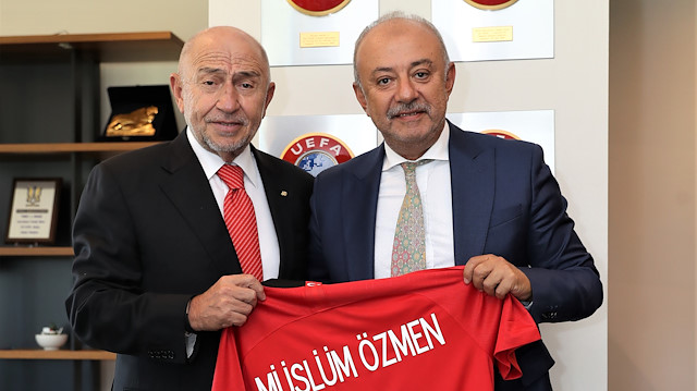 TFF Başkanı Nihat Özdemir ve Gaziantep FK Asbaşkanı Müslüm Özmen