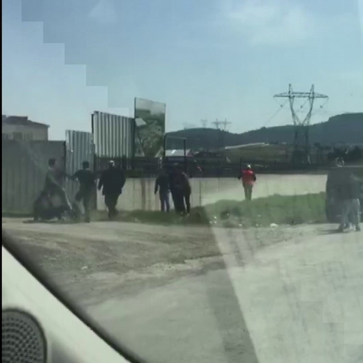 Sultanbeyli’de şantiyede sopalı yumruklu kavga