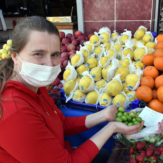 Tezgahlarda kilosu 100 liradan satıldı: Bir saatte tükendi