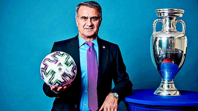 Şenol Güneş, A Milli Takım'ı EURO 2020'ye taşıdı.