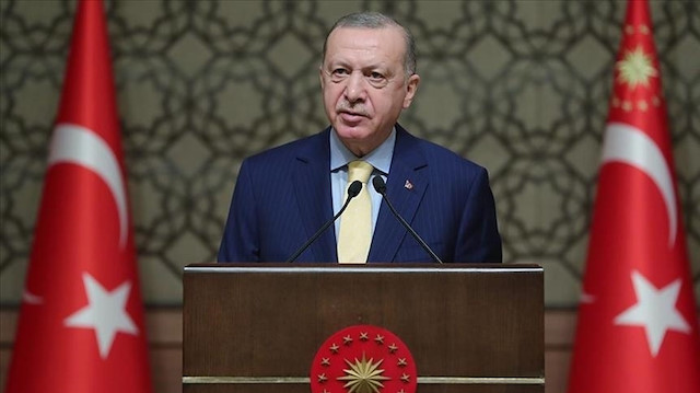 أردوغان يهنئ عددا من الزعماء بحلول شهر رمضان 