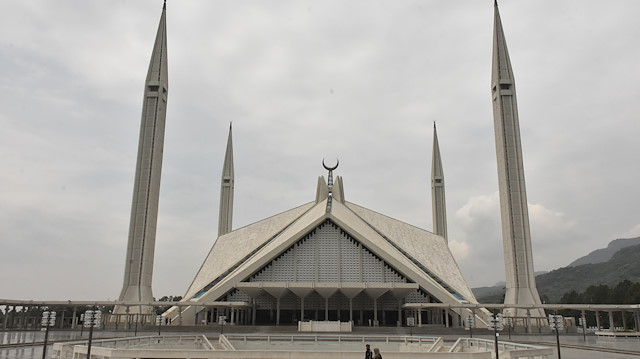 İnşaatı 1976 yılında başlayan cami 1986'da tamamlandı.