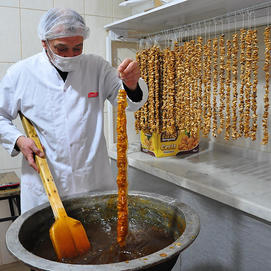 Manisaya has lezzet ramazan sucuğu: Talep yağıyor