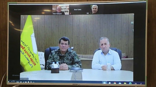 İsveç Savunma Bakanı Hultqvist, PKK/YPG'li terörist Şahin ile görüştü.