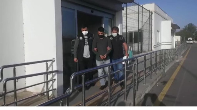 Adana’da FETÖ’ye yönelik operasyonda 8 kişi gözaltına alındı.