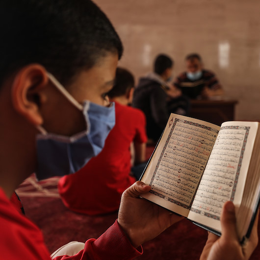 Gazzeli çocuklar ramazanı Kuran-ı Kerim okuyup ezberleyerek geçiriyor