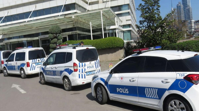 Thodex'in Kadıköy'deki merkezinde yapılan aramanın ardından şirketteki bilgisayarlara el konuldu.