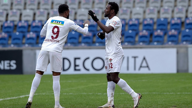 Boupendza ve Diouf gol krallığı yarışında birbirlerine rakip oldu.
