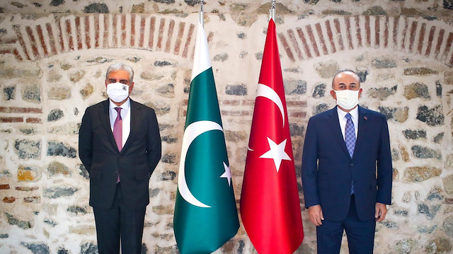 Dışişleri Bakanı Mevlüt Çavuşoğlu ve Pakistan Dışişleri Bakanı Mahmood Qureshi 
