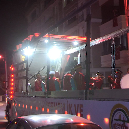 Tokatta TIR üzerinde bandolu Ramazan eğlencesi