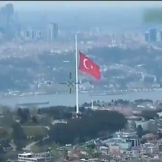 Bakan Soylu dünyanın en büyük Türk bayrağını paylaştı, Dalgalandığın yerde ne korku ne keder...