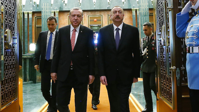 Cumhurbaşkanı Recep Tayyip Erdoğan ve Azerbaycan Cumhurbaşkanı İlham Aliyev (arşiv). 