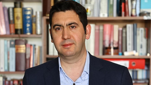 Trakya Üniversitesi Tarih Bölümü Öğretim Üyesi Doç. Dr. Bülent Yıldırım