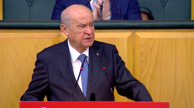 Devlet Bahçeli'den HDP'ye: Terörist kamuflajlarını giyerek dağ yollarından Ermenistan'a iltica etsinler