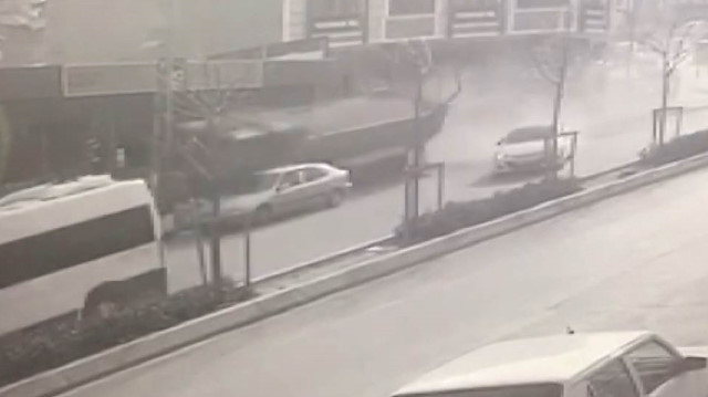 Esenyurt'ta hafriyat kamyonu dehşeti kamerada