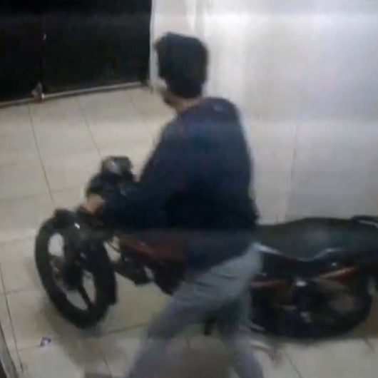 Osmaniye’de motosiklet hırsızlıkları kamerada