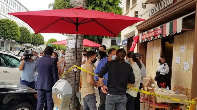Los Angeles’ta İstanbul Cafe adlı restorana gelen 6-8 kişilik grup, restoranda bulunanlara saldırarak etrafa zarar vermişti.