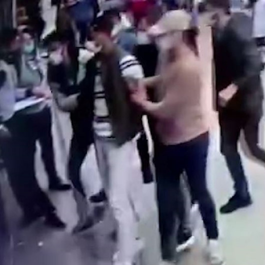 Otogarda patlayıcıyla yakalanan şüphelinin gözaltına alınma anı kamerada