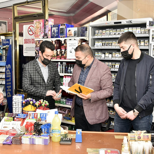 Gümüşhane duygulandıran olay: Hayırseverler vatandaşların veresiye defterini kapattı