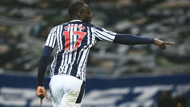 Mbaye Diagne'nin attığı gol sonrasında yaşadığı sevinç.