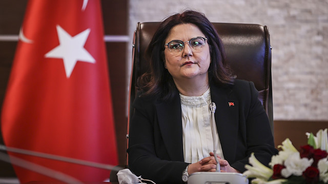 Aile ve Sosyal Hizmetler Bakanı Derya Yanık