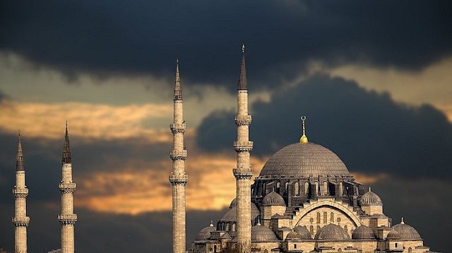 إسطنبول.. روحانيات رمضان حاضرة بصلوات الجماعة