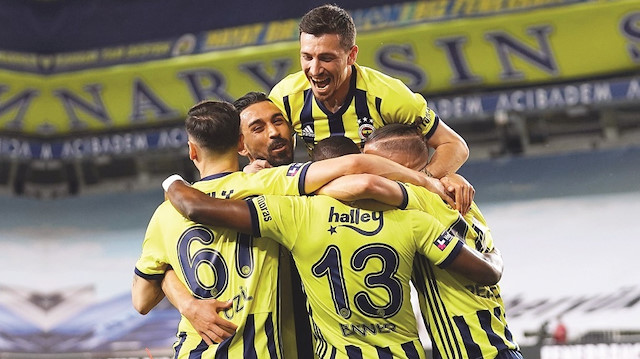 Sarı lacivertliler bu sonuçla lider Beşiktaş’ın ardından Süper Lig’in 2. sırasındaki yerini korudu.