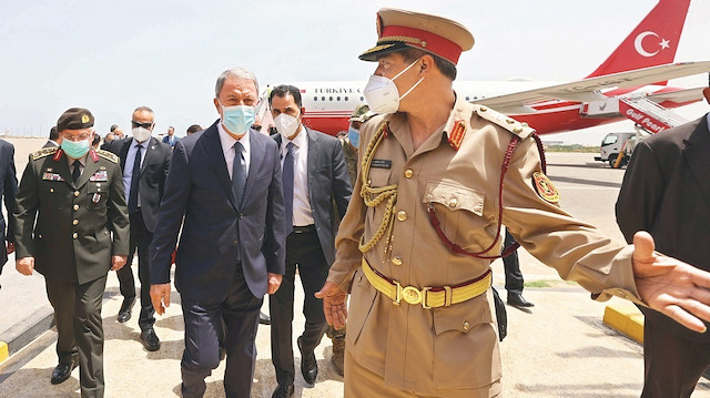 Milli Savunma Bakanı Hulusi Akar