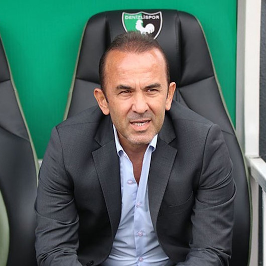 Denizlispor'da teknik direktör kıyımı