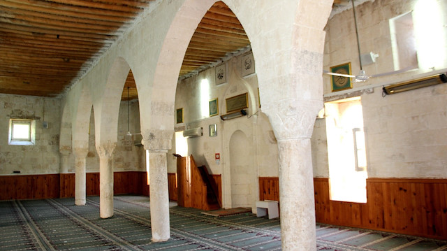 Şeyh Abdurrahman Erzincani Hazretleri için yaptırılan caminin altından çıkan su yüzyıllardır akmaya devam ediyor.