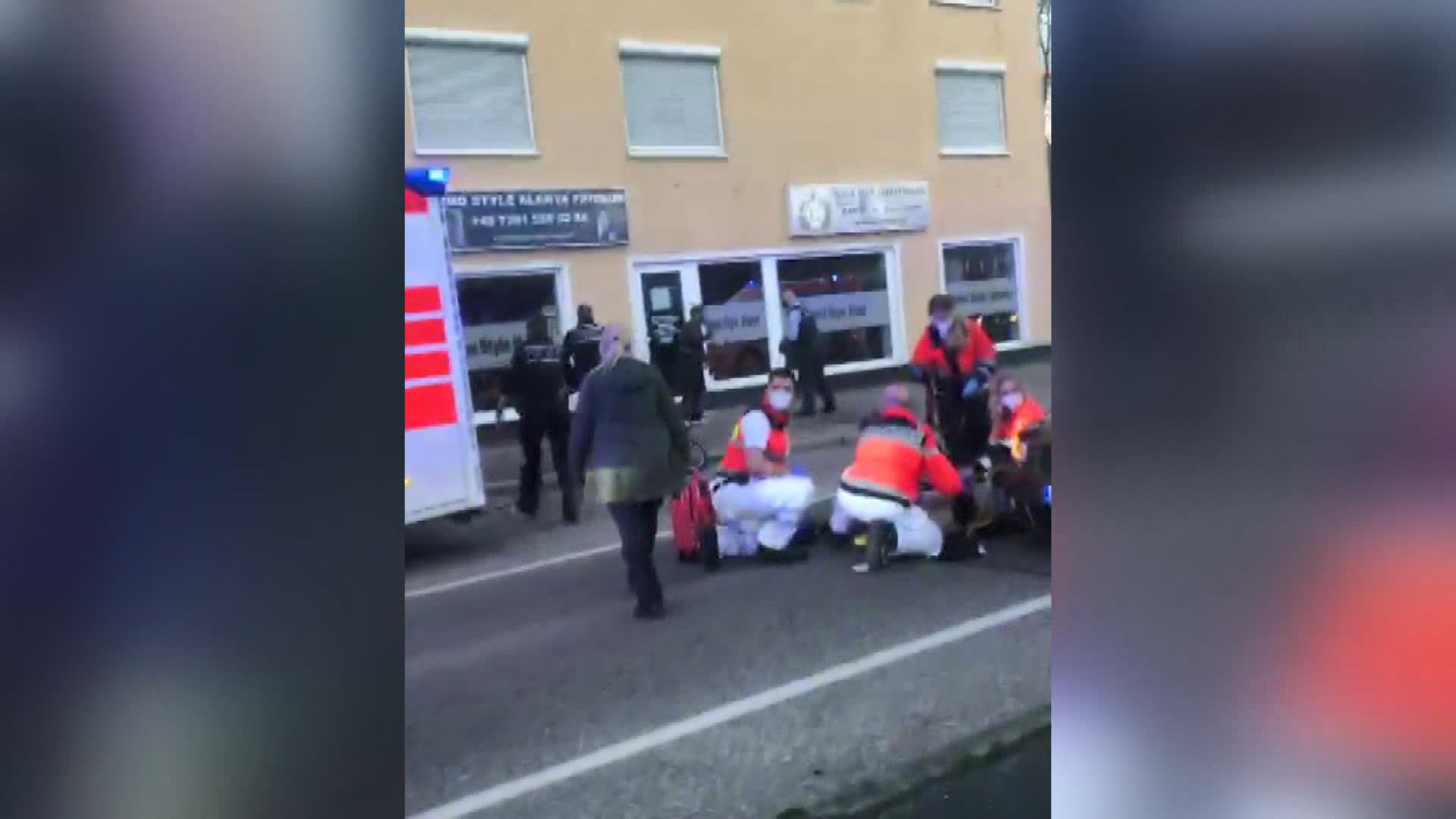 Almanya'da kazada yaralanan kızının yardımına koşan Türk babaya biber gazlı müdahale