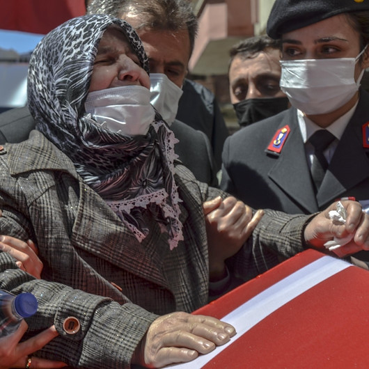 Şehit Piyade Uzman Çavuş Murat Nara gözyaşları arasında veda