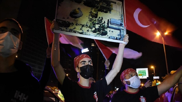 إسطنبول..وقفة احتجاجية ضد العدوان الإسرائيلي بالقدس وغزة