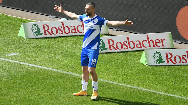 Serdar Dursun attığı 4 golle takımına 5-1'lik galibiyeti getirdi.